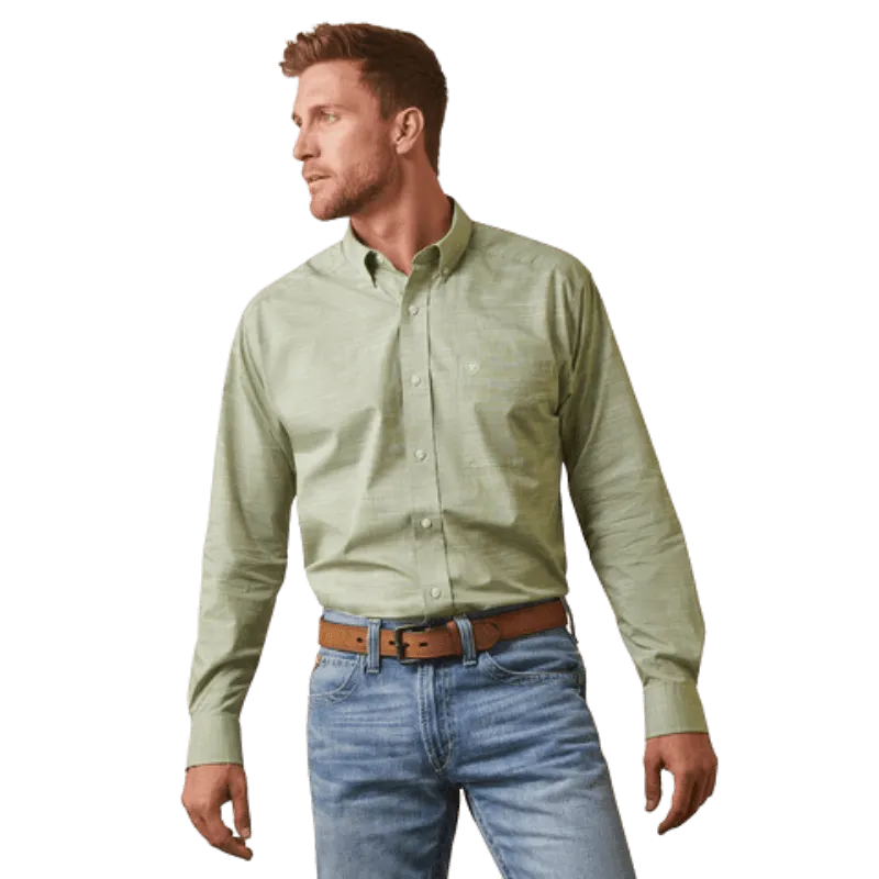 Ariat Men's Solid Slub Classic Fit Long Sleeve Shirt 10043359