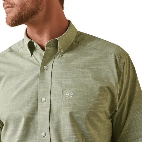 Ariat Men's Solid Slub Classic Fit Long Sleeve Shirt 10043359