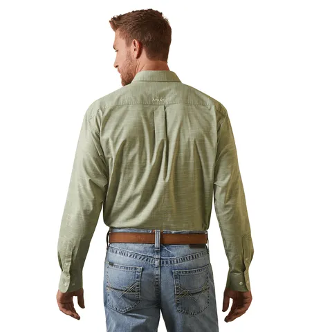 Ariat Men's Solid Slub Classic Fit Long Sleeve Shirt 10043359