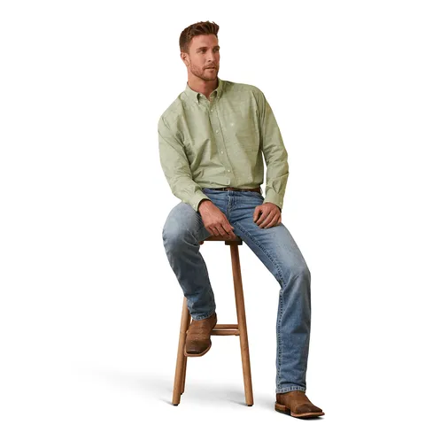 Ariat Men's Solid Slub Classic Fit Long Sleeve Shirt 10043359