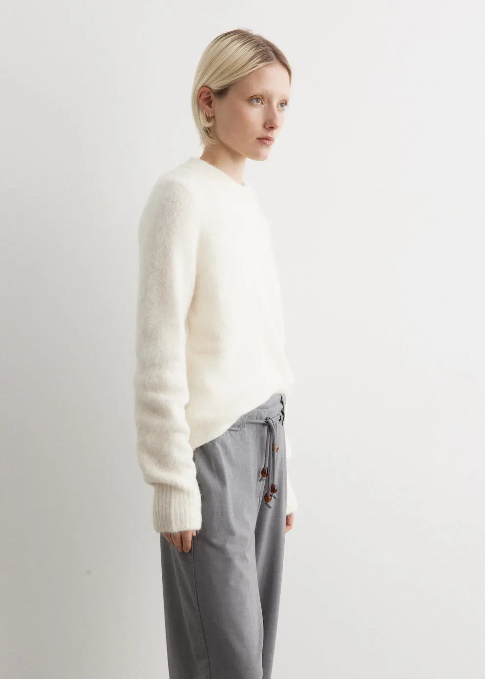 Brushed Alpaca O-Neck Knit