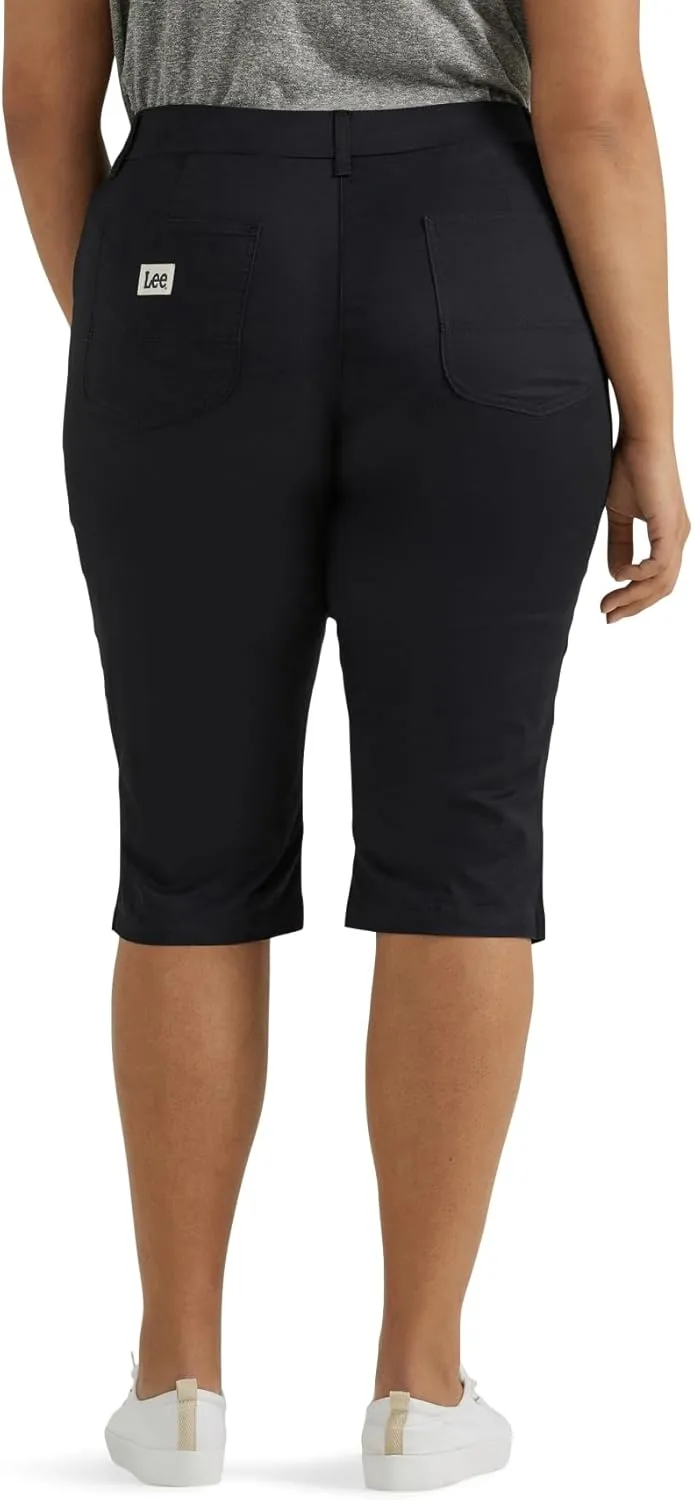 Lee Women's Plus Size Ultra Lux Comfort with Flex-to-go Utility Skimmer Capri Pant