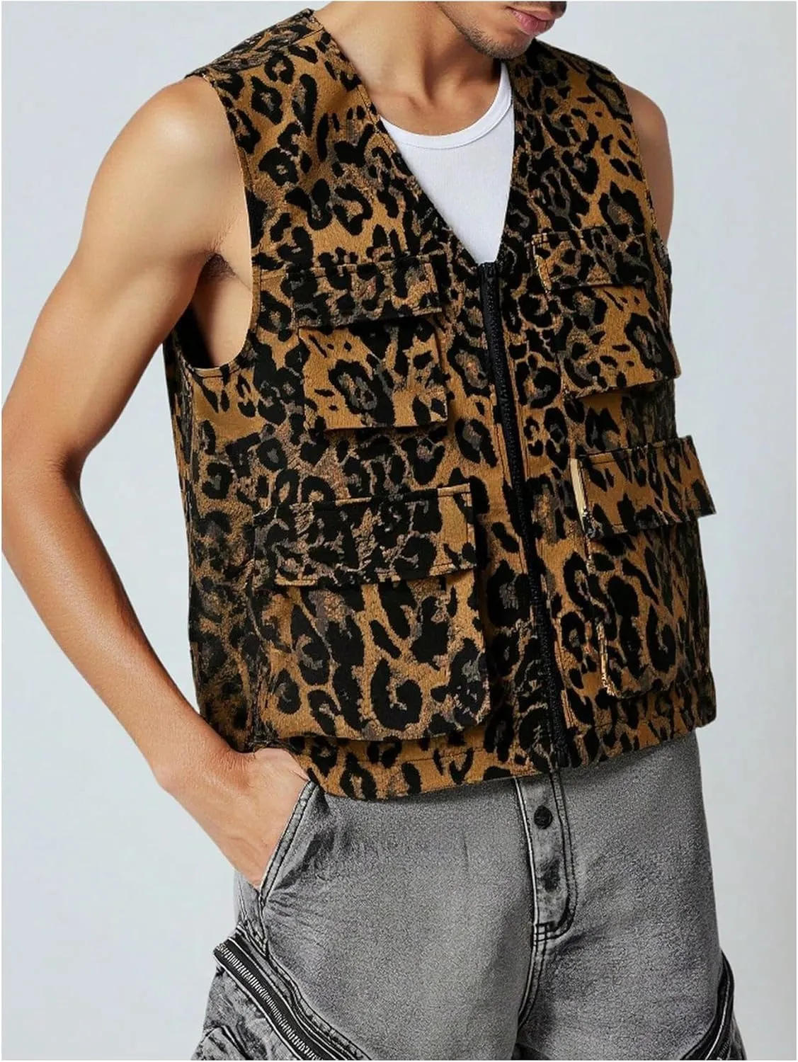 Men's Leopard Zip Up Vest Coat Vintage Cheetah Sleeveless Jacket Waistcoat Streetwear with Flap Pockets