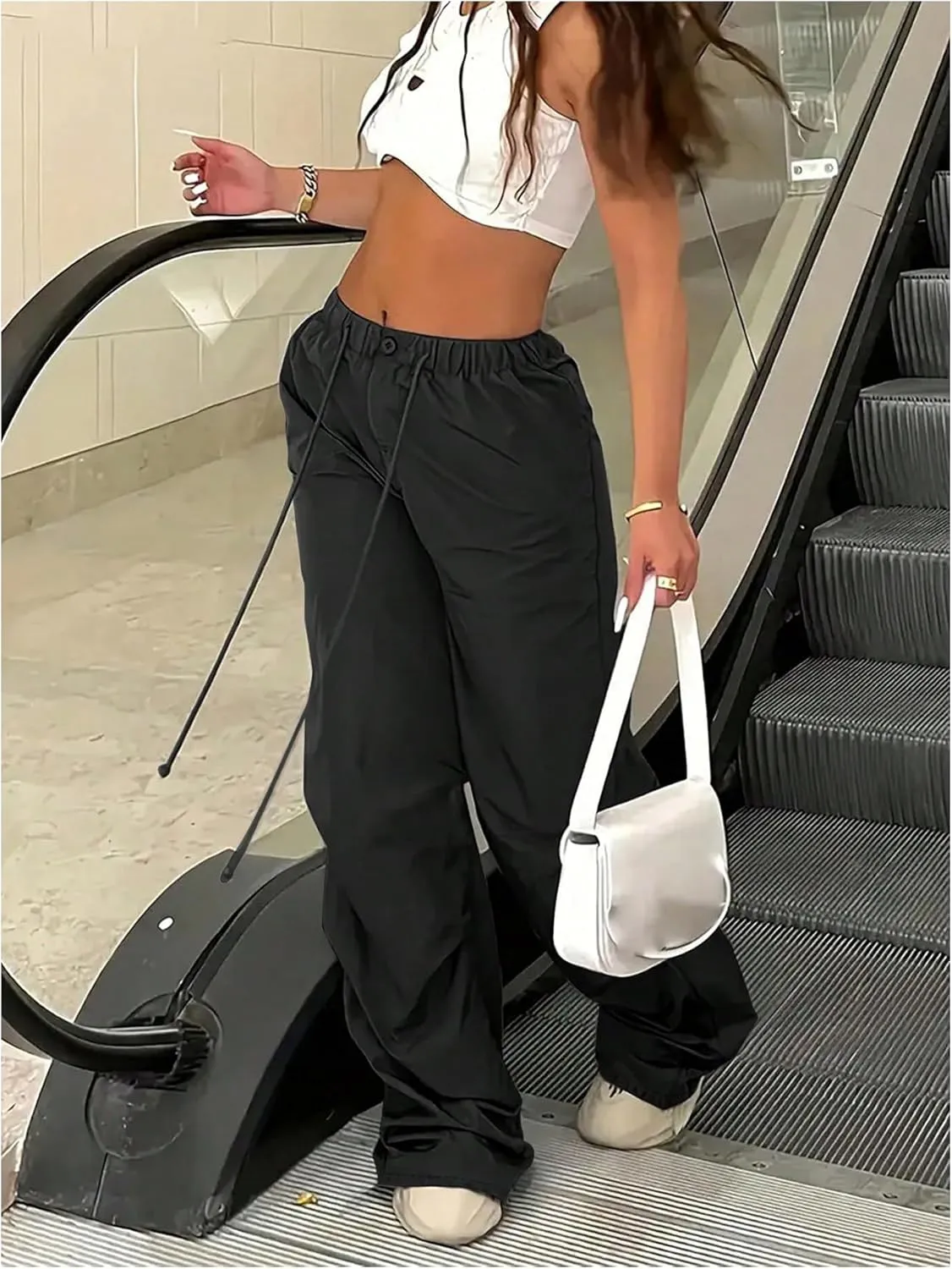 OYOANGLE Women's Drawstring Elastic Waist Parachute Pants Wide Leg Loose Casual Cargo Pants Streetwear